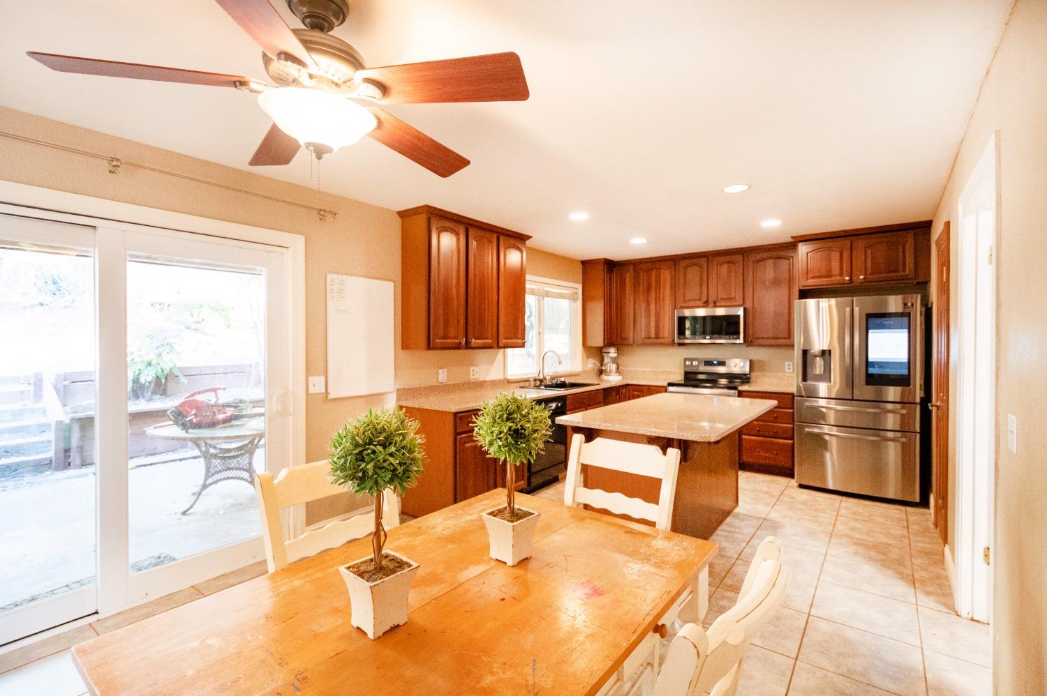 2923 Country Club Drive