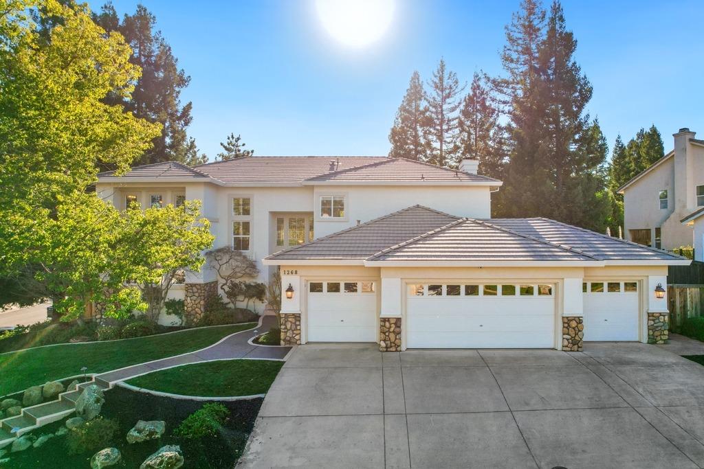 1268 Manning Drive