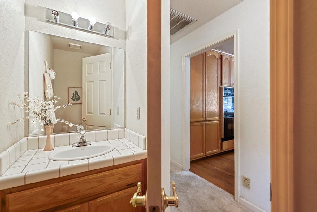 2036 Moonstone Circle