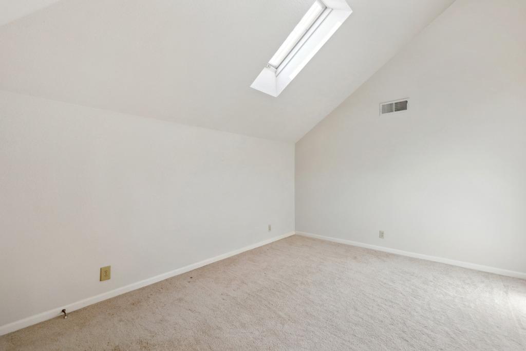 2036 Moonstone Circle