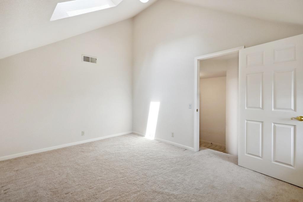 2036 Moonstone Circle