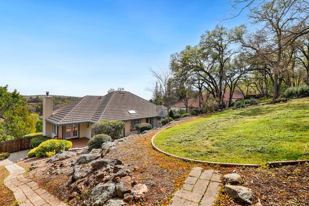 2036 Moonstone Circle