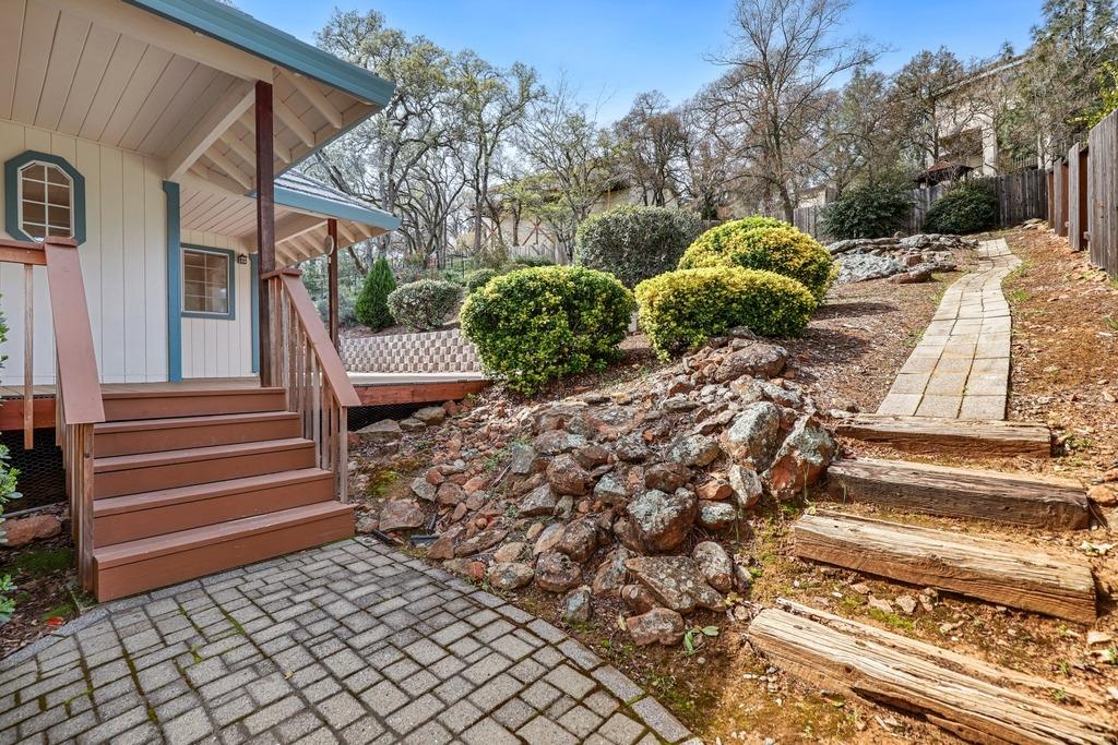 2036 Moonstone Circle