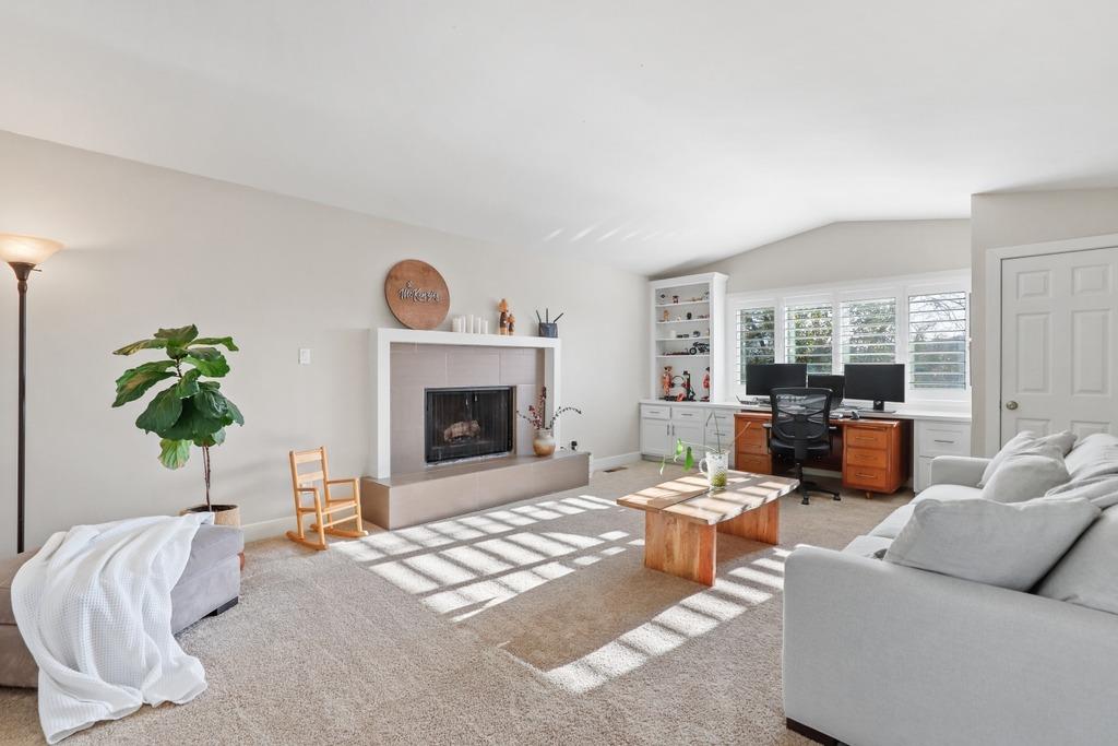 2650 King Richard Drive