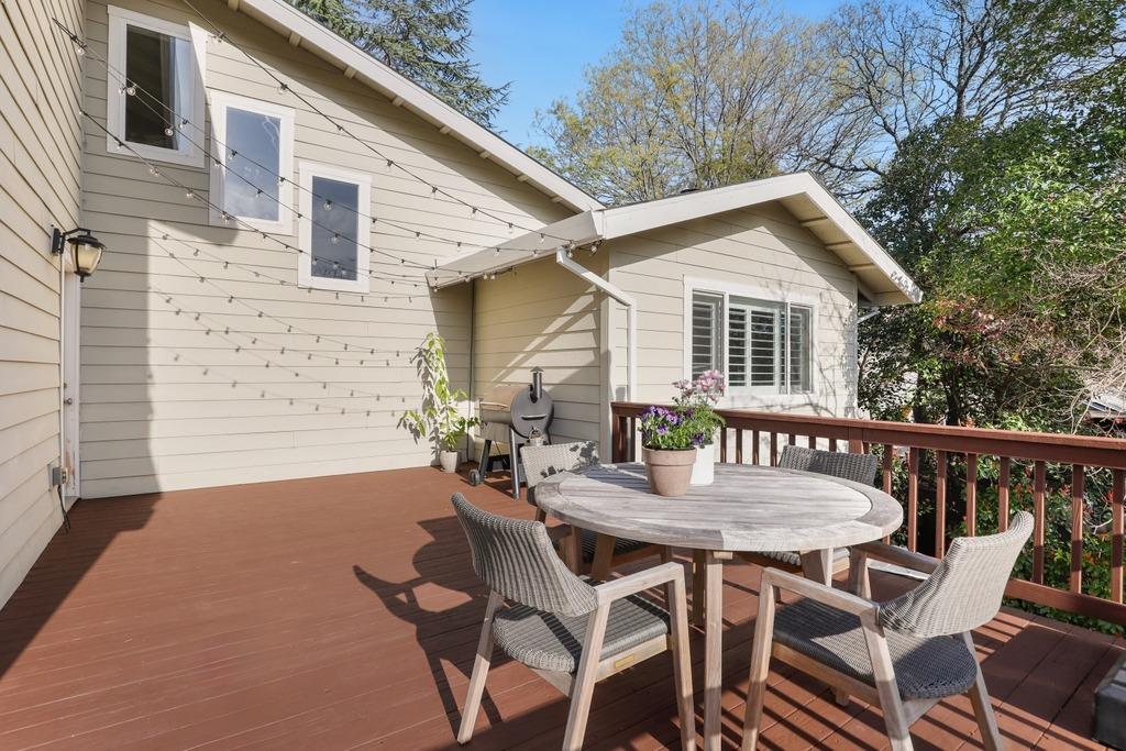 2650 King Richard Drive