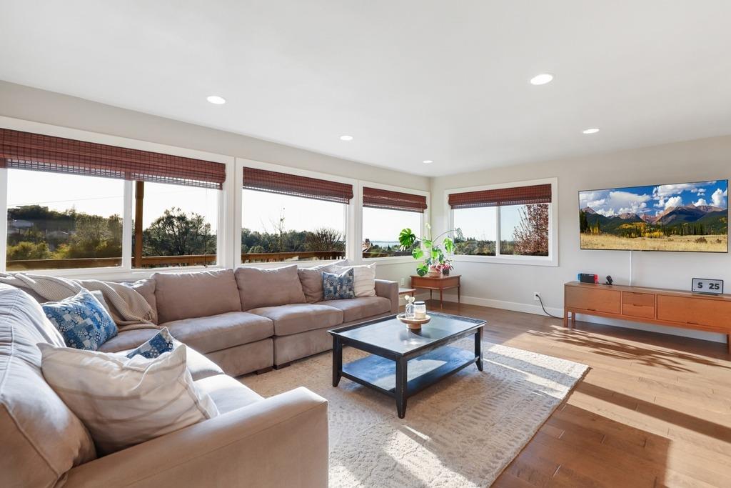 2650 King Richard Drive