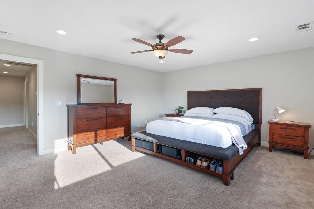 2650 King Richard Drive