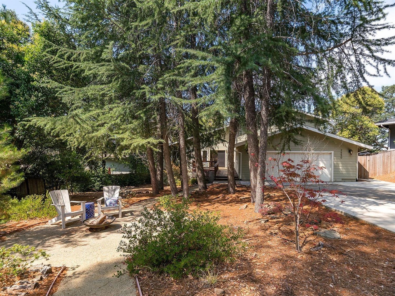 2650 King Richard Drive