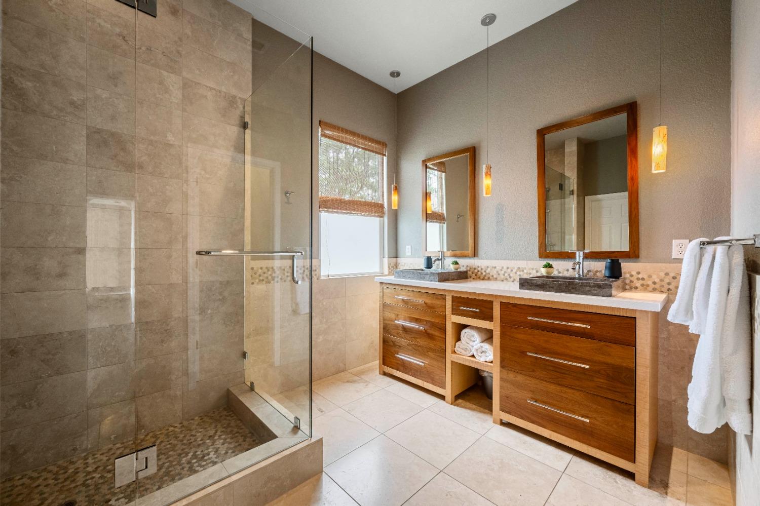 3453 Smokey Mountain Circle