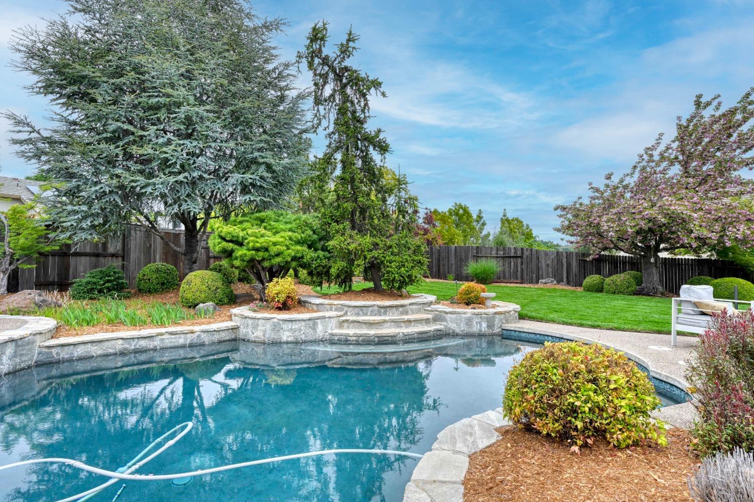 3453 Smokey Mountain Circle