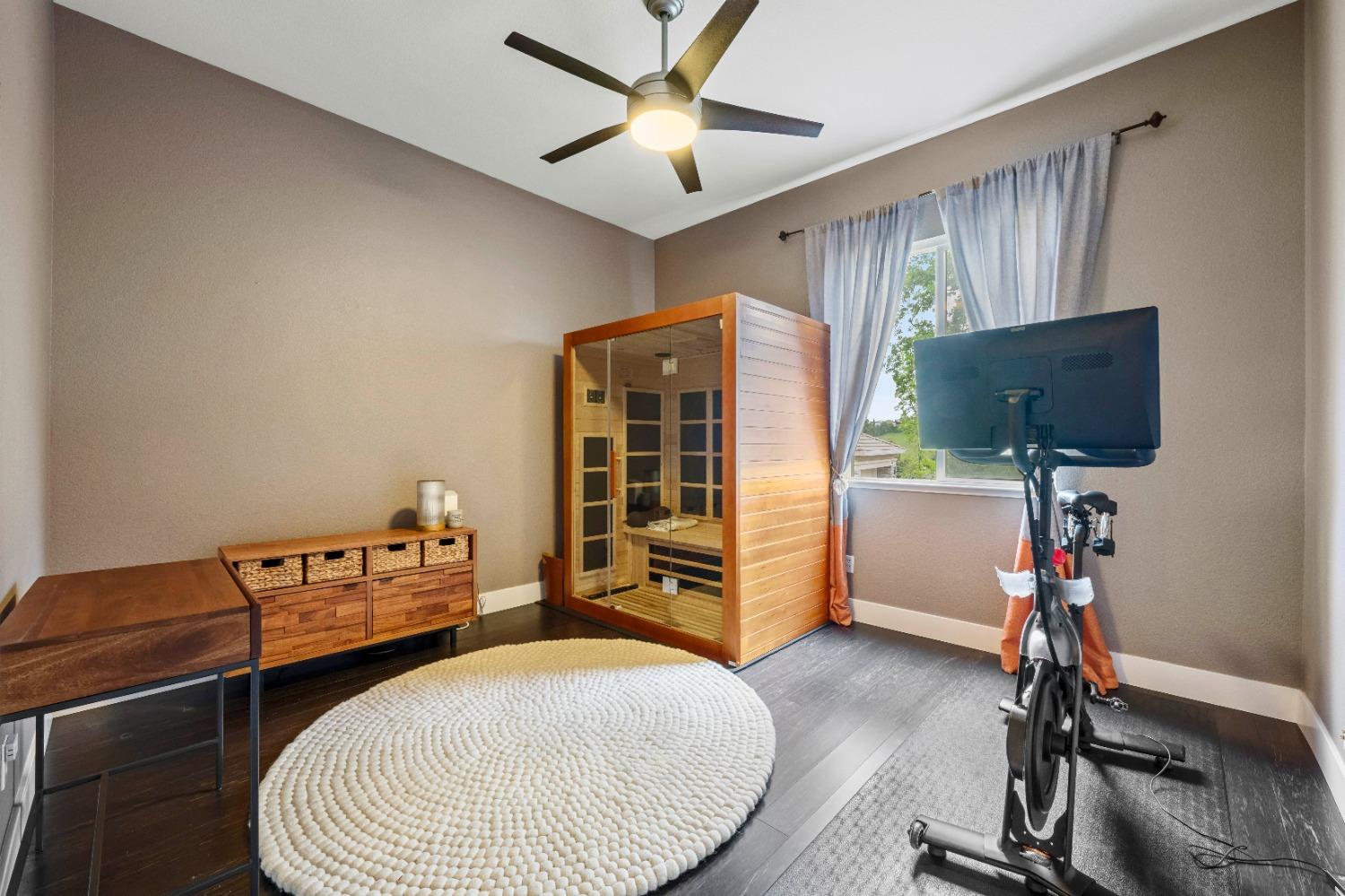 3453 Smokey Mountain Circle