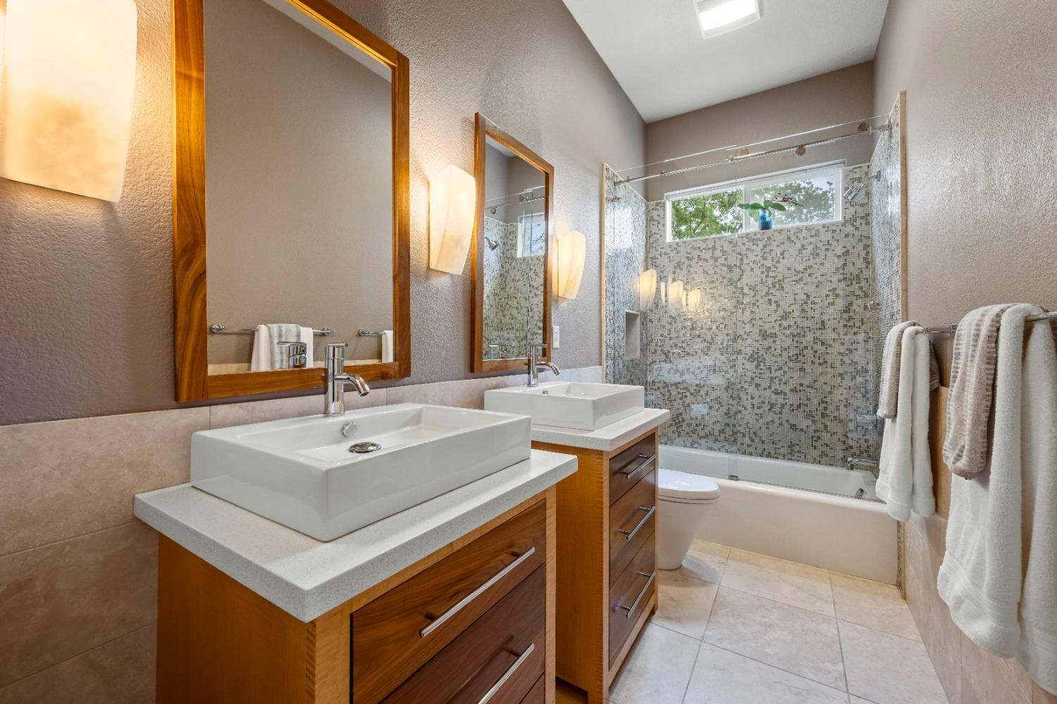 3453 Smokey Mountain Circle