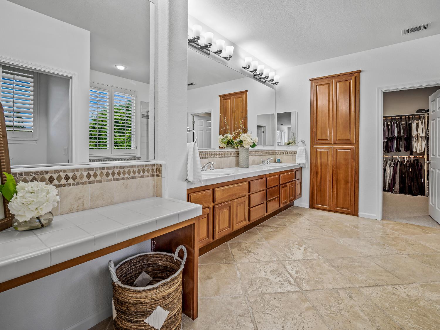 1024 Morning Glory Court