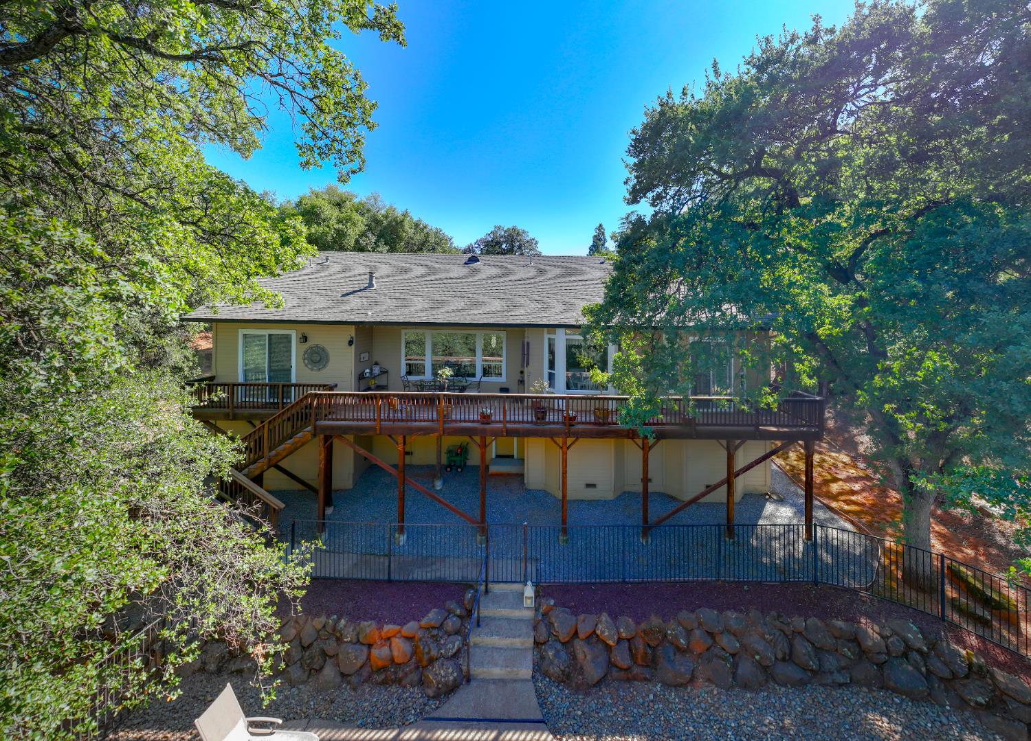 1445 Panorama Court