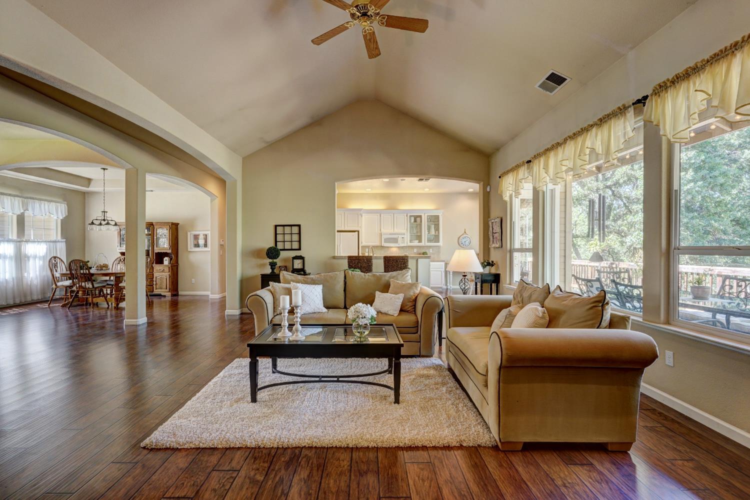 1445 Panorama Court