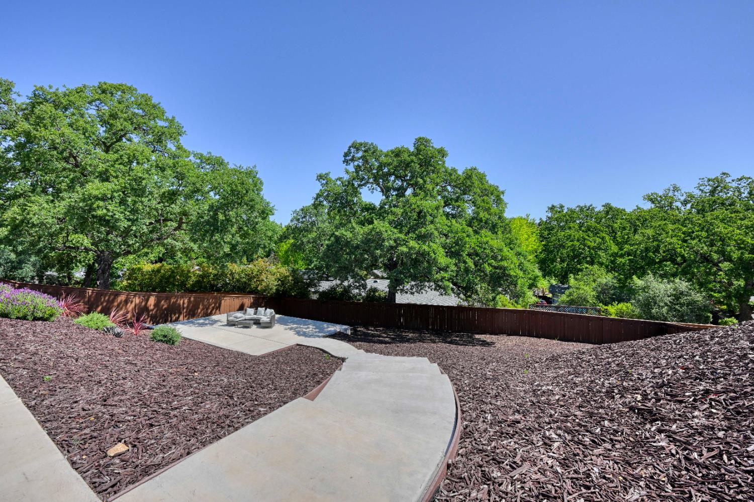 927 Greeley Court