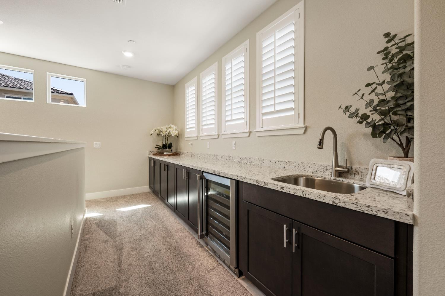 927 Greeley Court
