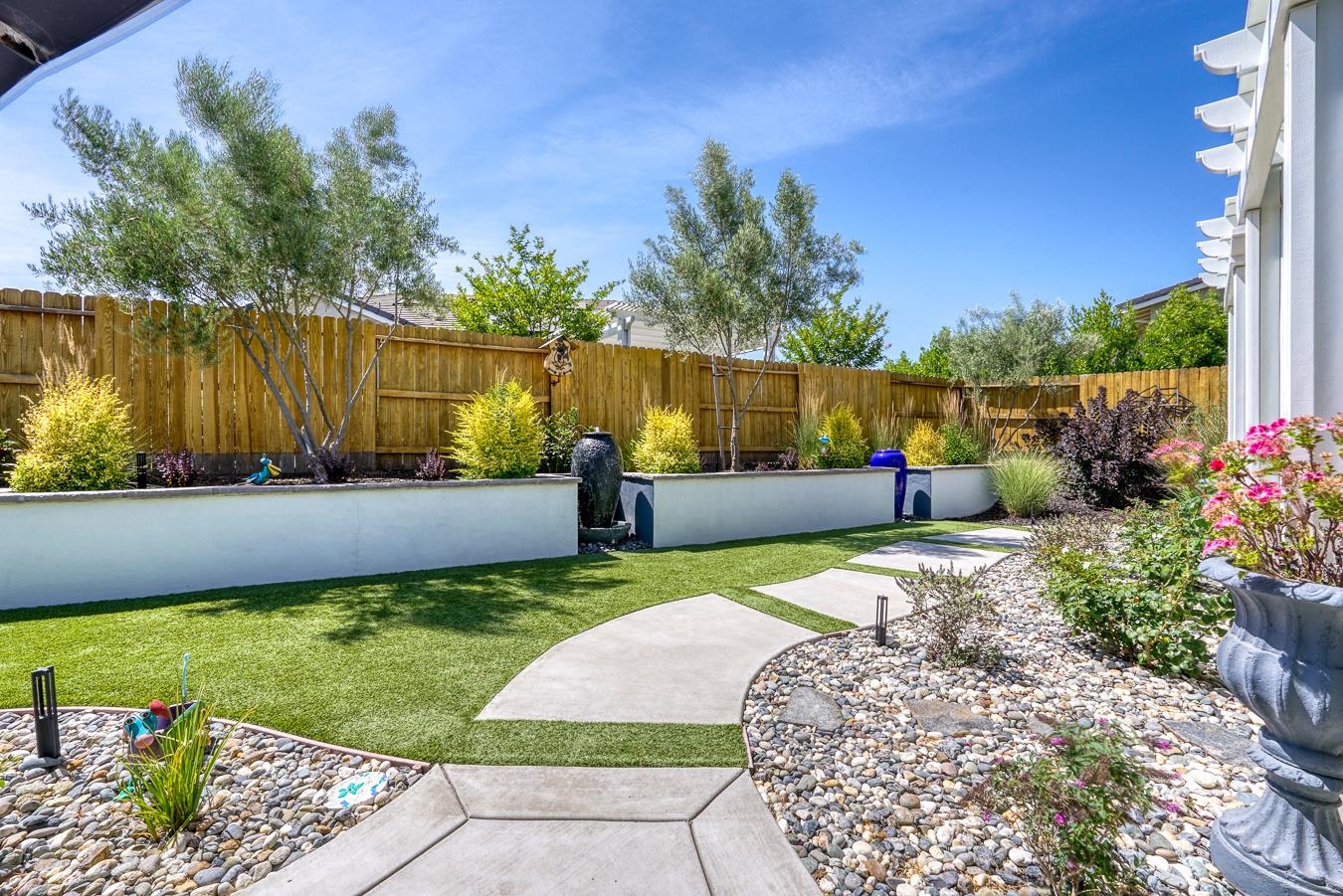 2913 Calypso Circle