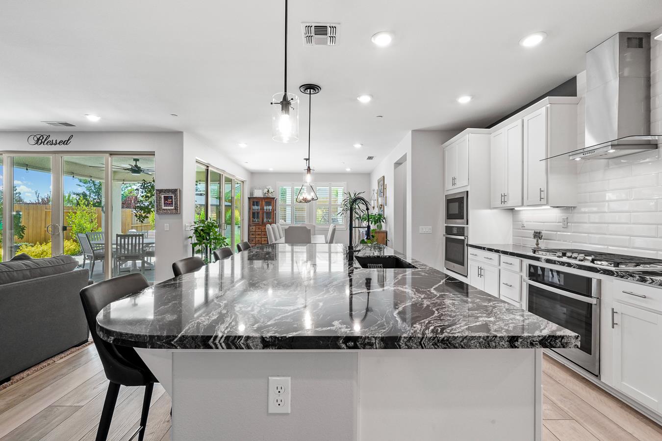 2913 Calypso Circle