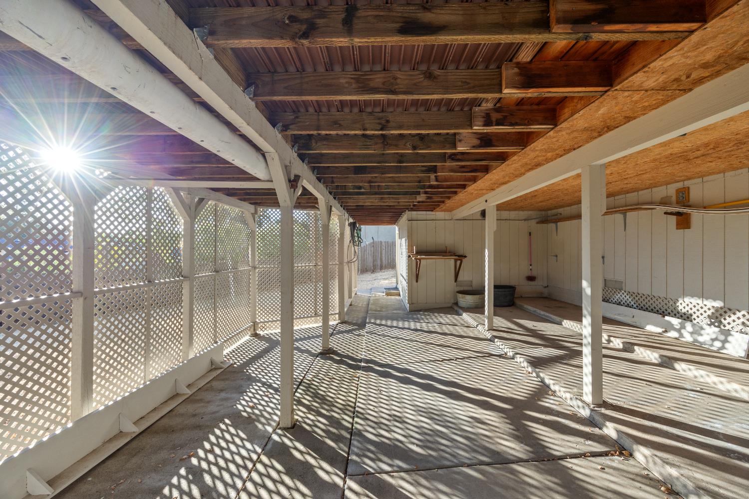 3980 Rustic Rd