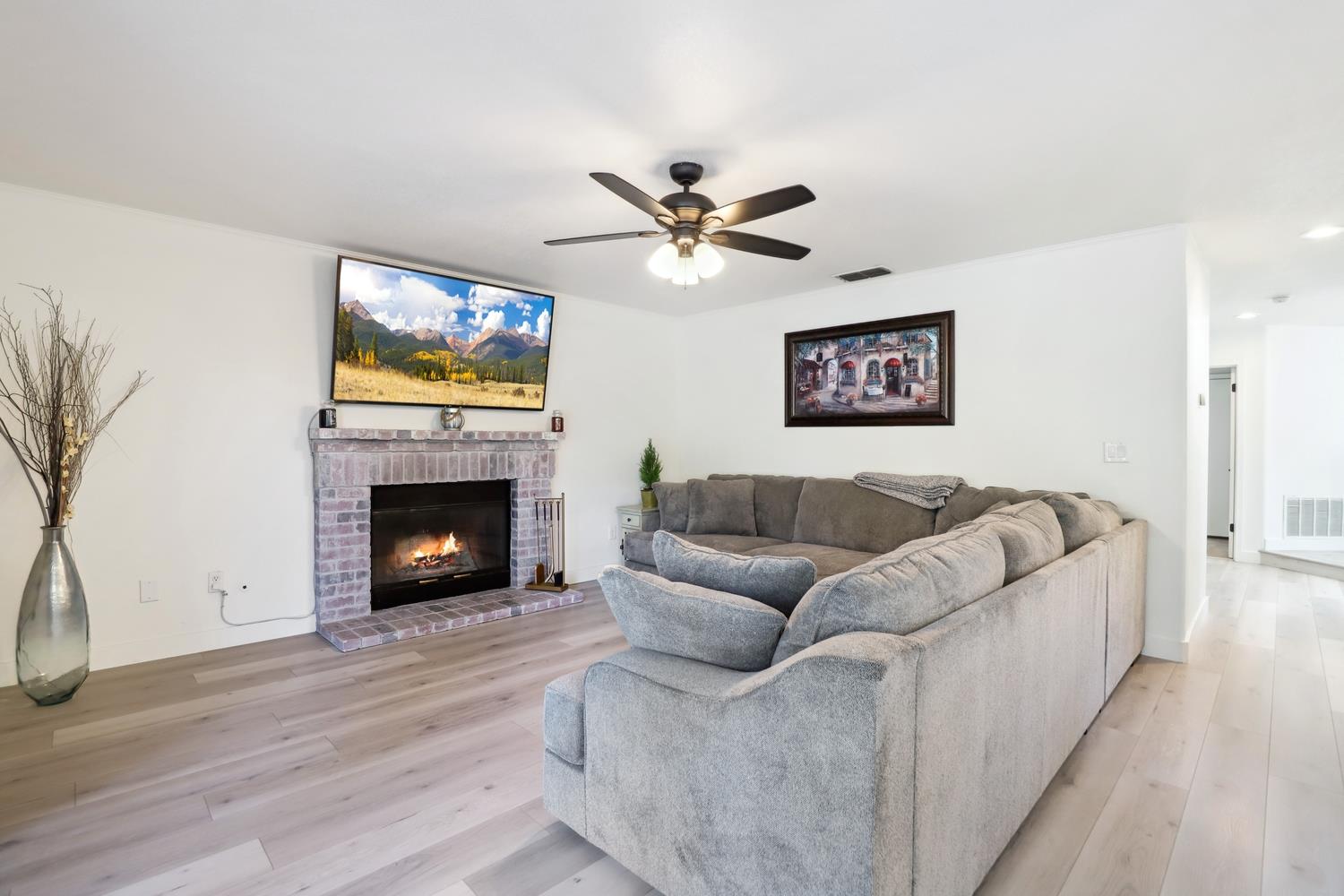 108 Bloomfield Way