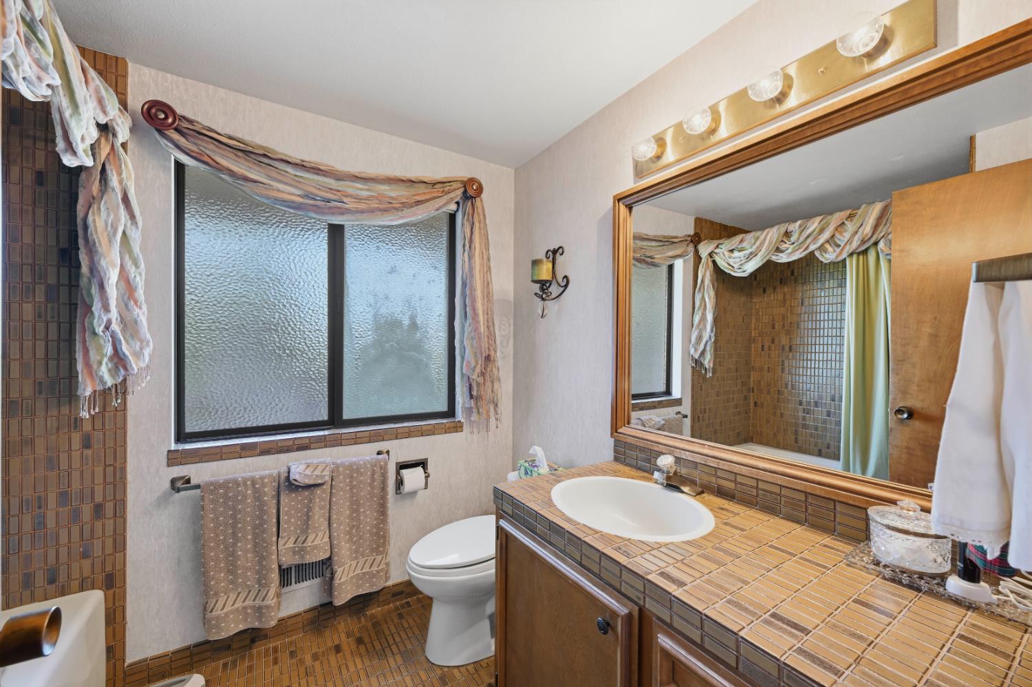 8860 Auburn Valley Road