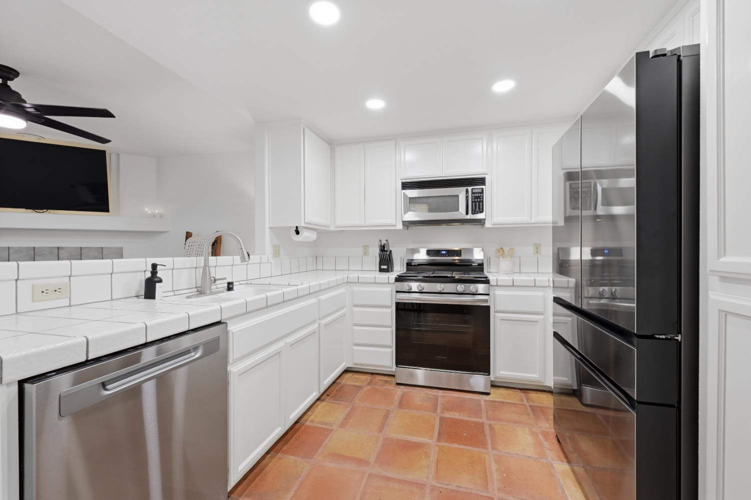 3349 La Canada Drive