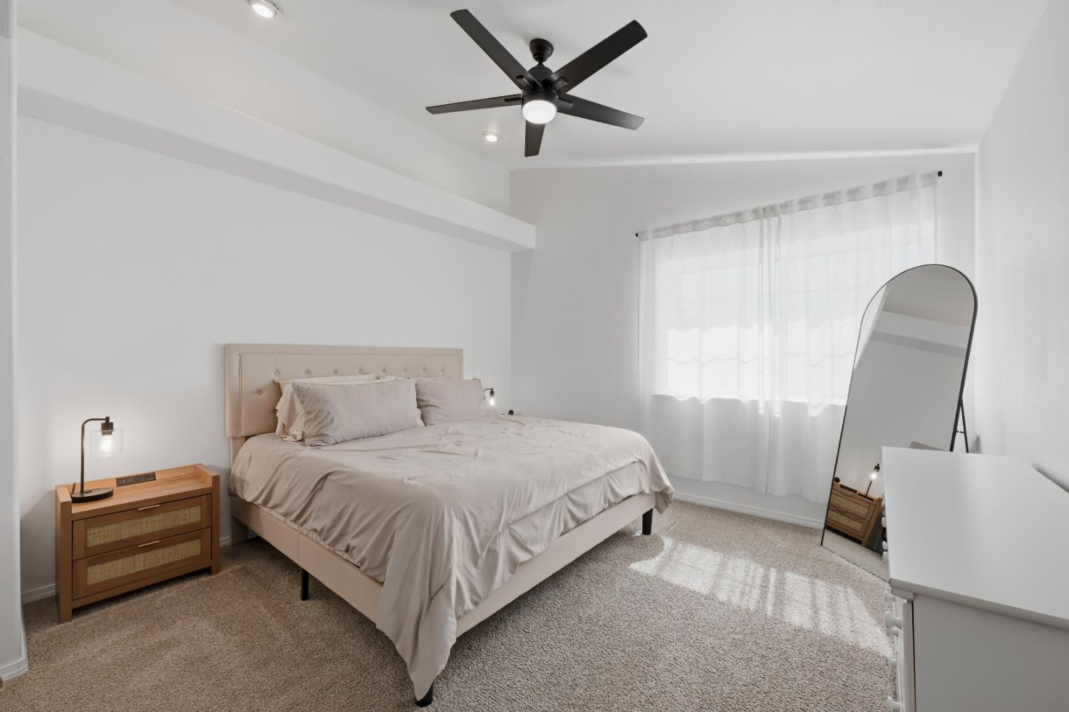 3349 La Canada Drive