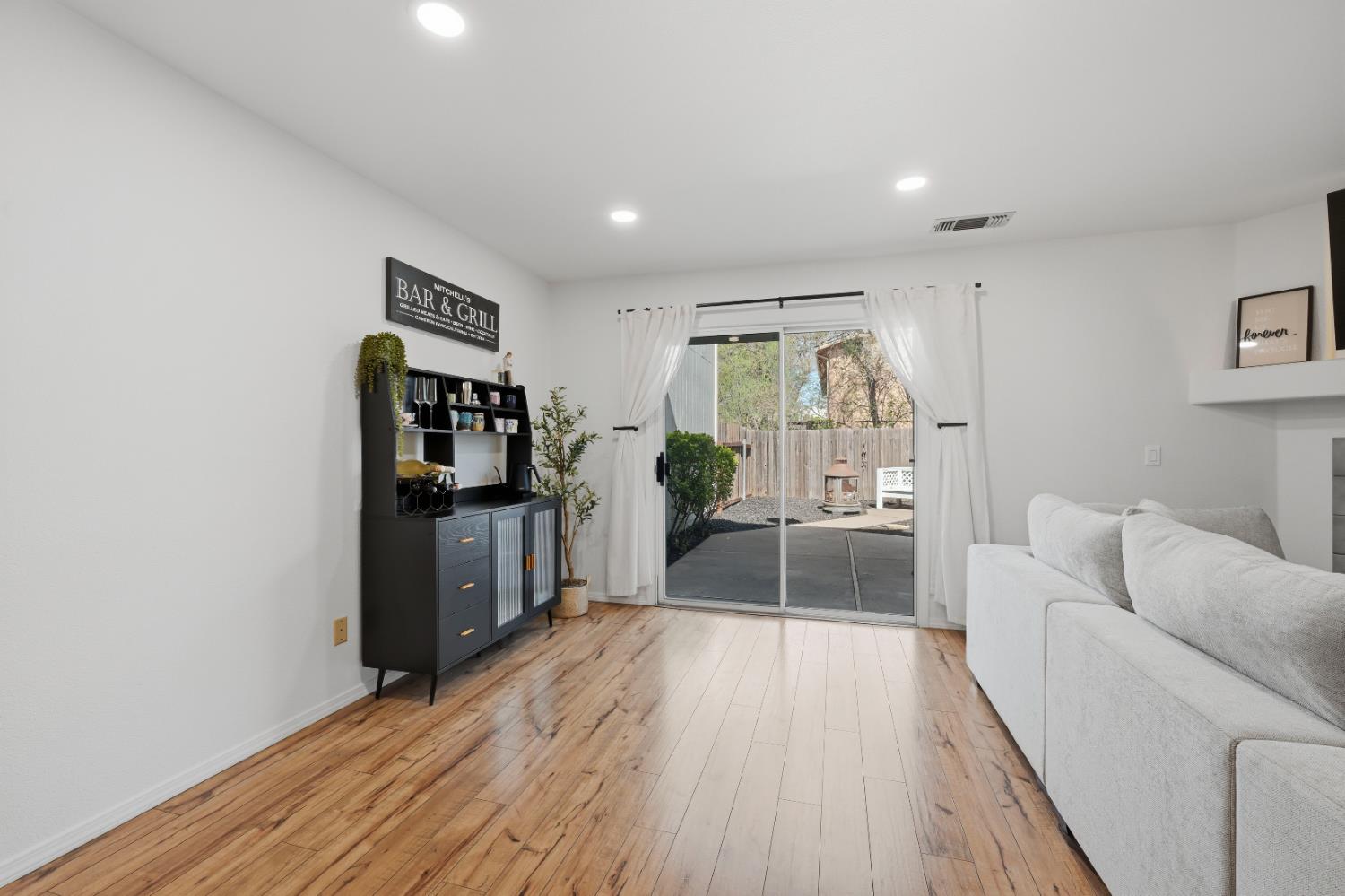 3349 La Canada Drive