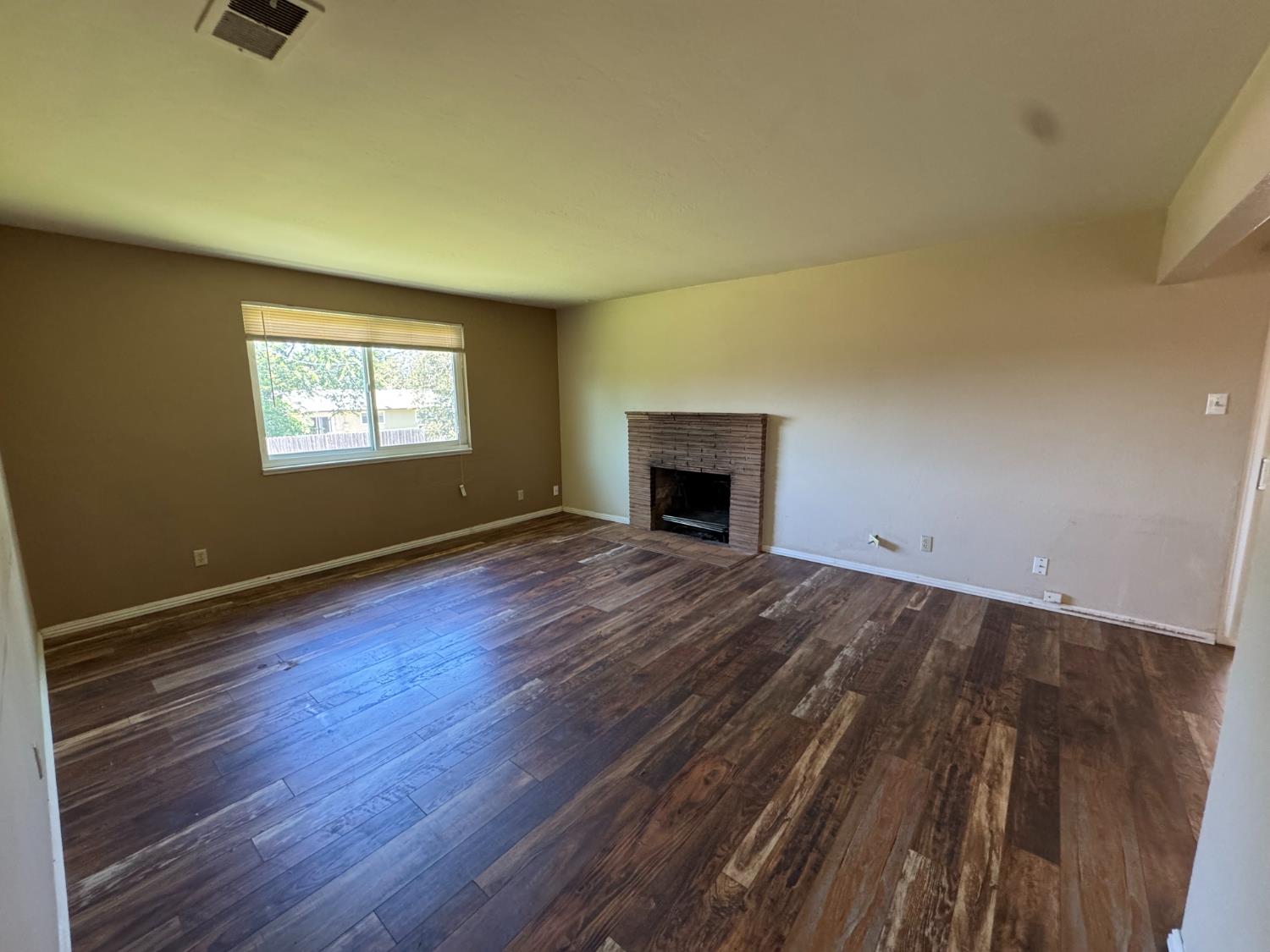 118 Henderson Way