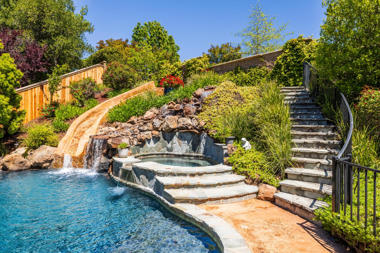 3086 Pescara Place