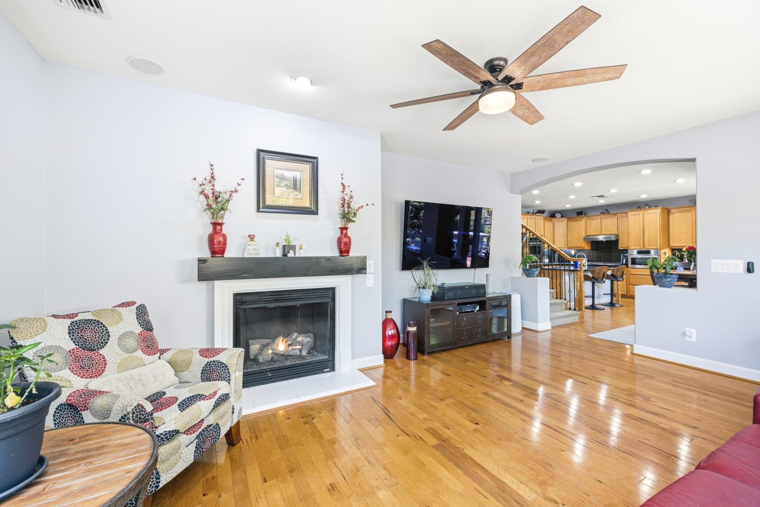3086 Pescara Place