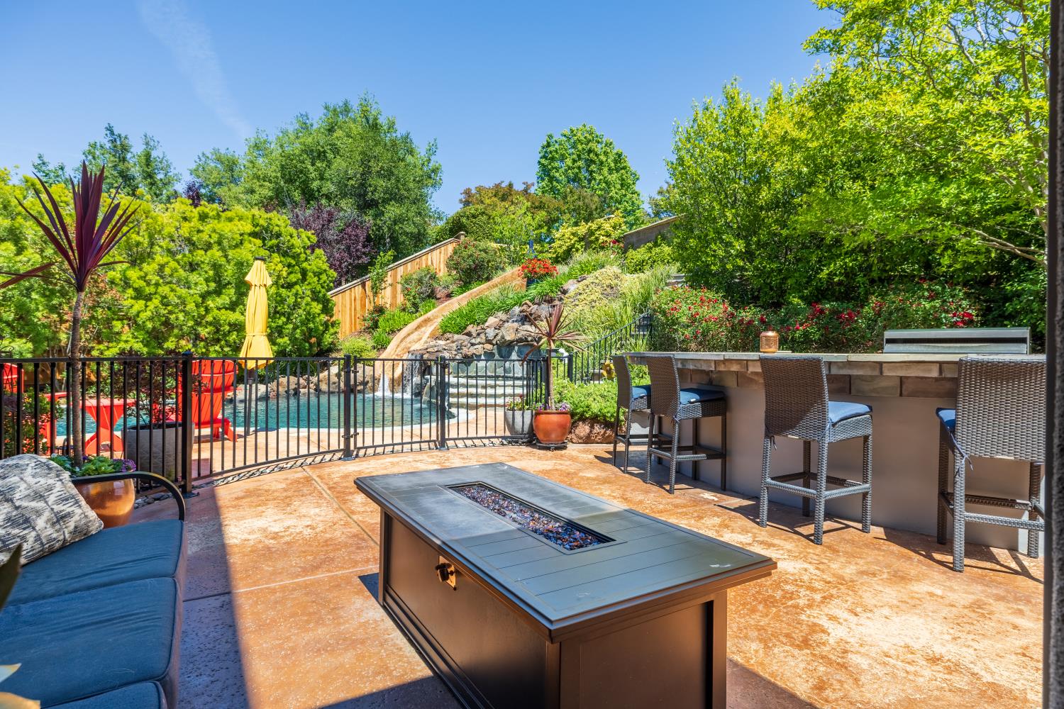 3086 Pescara Place