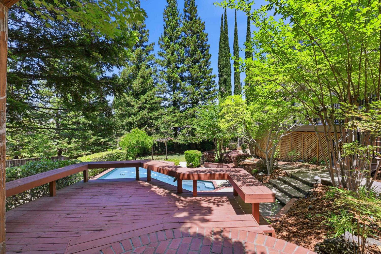 112 Woodsmoke Way