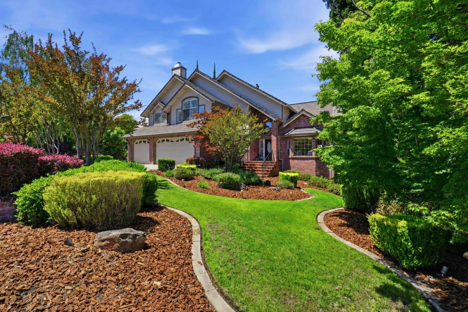 112 Woodsmoke Way