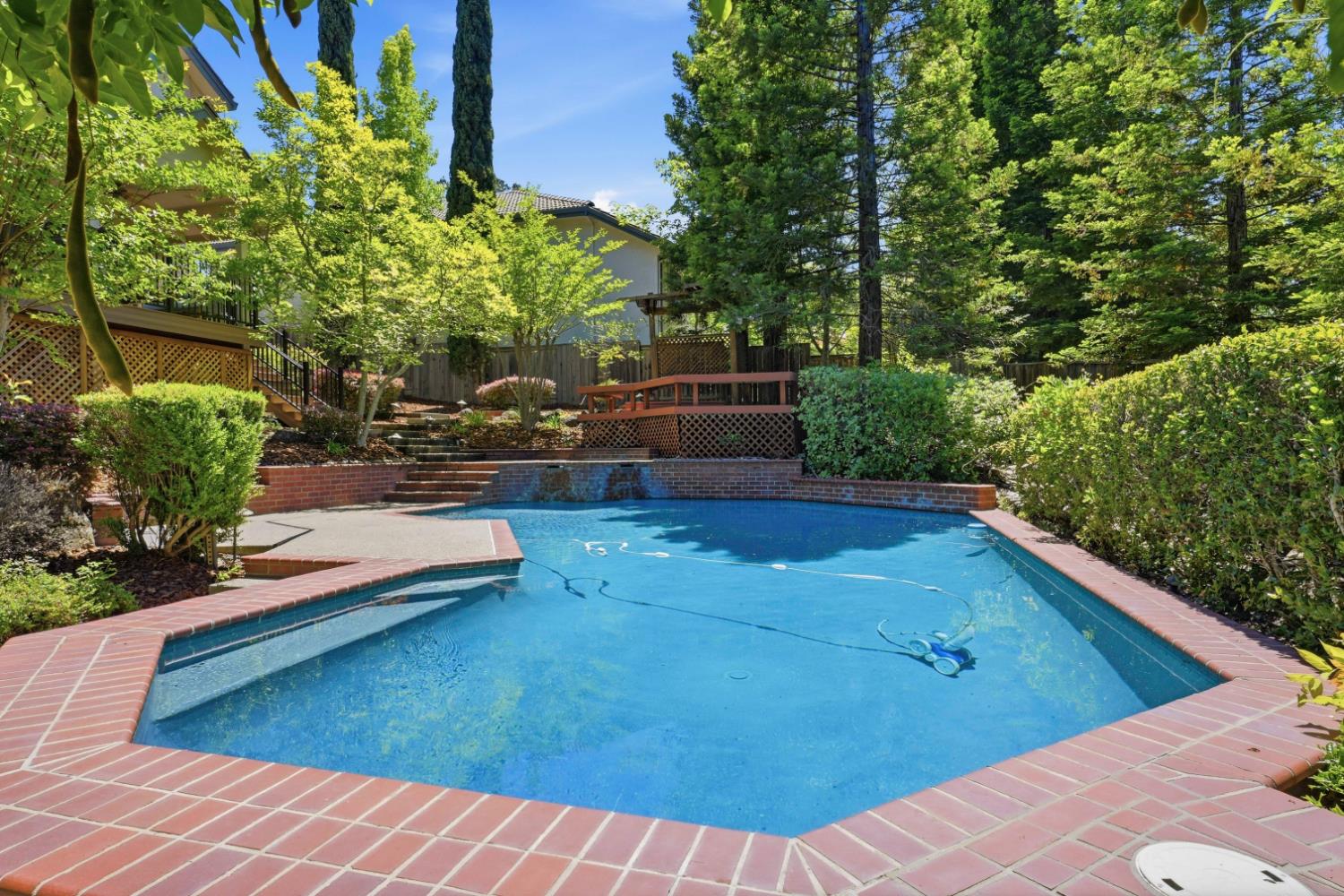 112 Woodsmoke Way