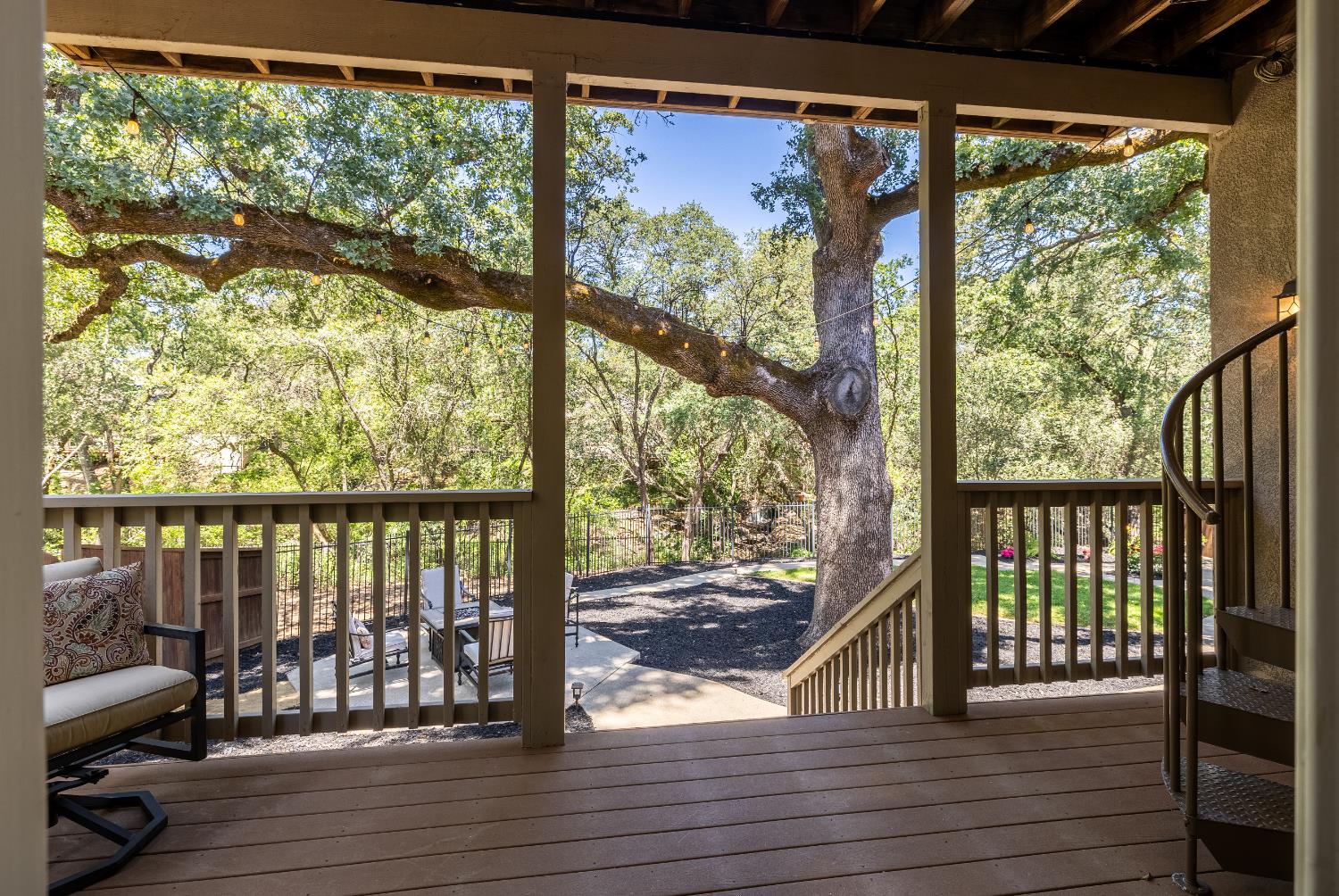 3036 Brackenwood Place