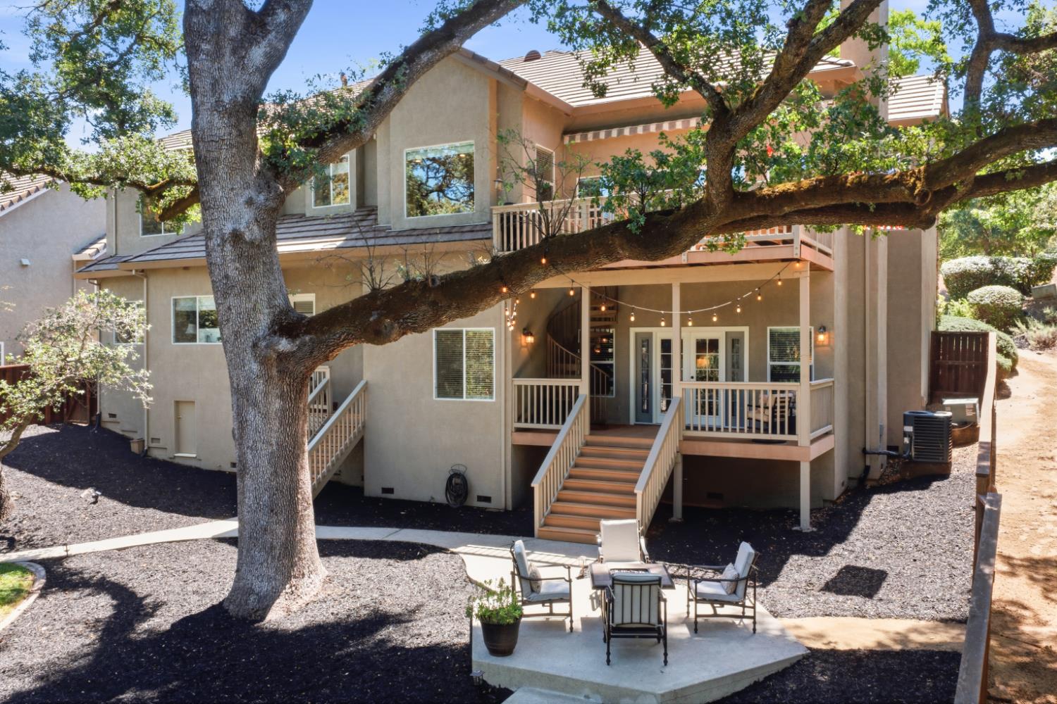 3036 Brackenwood Place