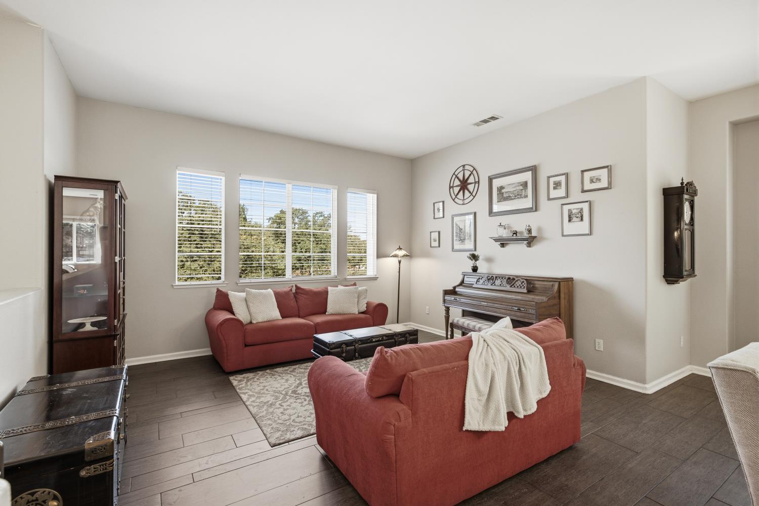 1504 Halifax Way
