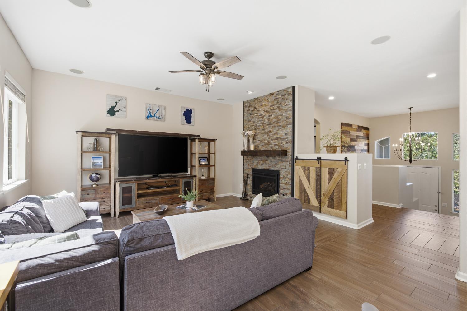 1504 Halifax Way