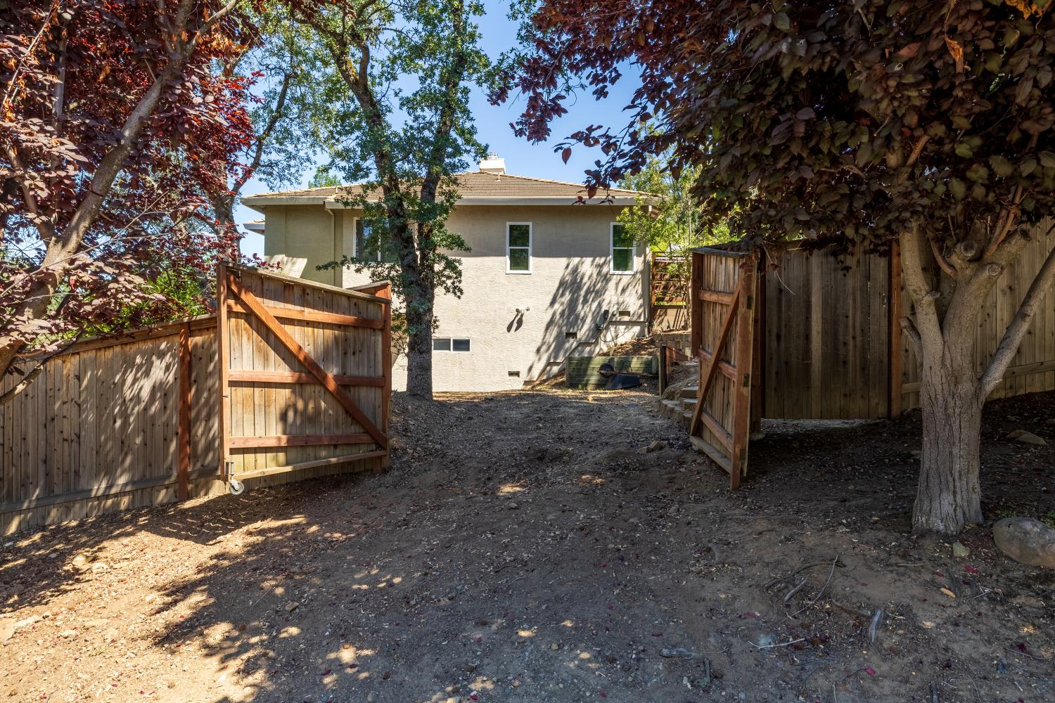 1504 Halifax Way