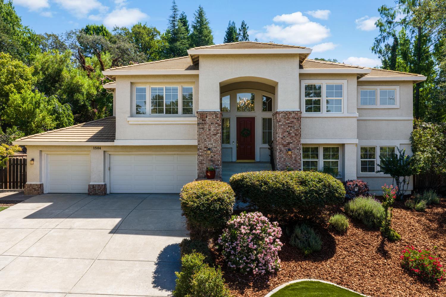1504 Halifax Way