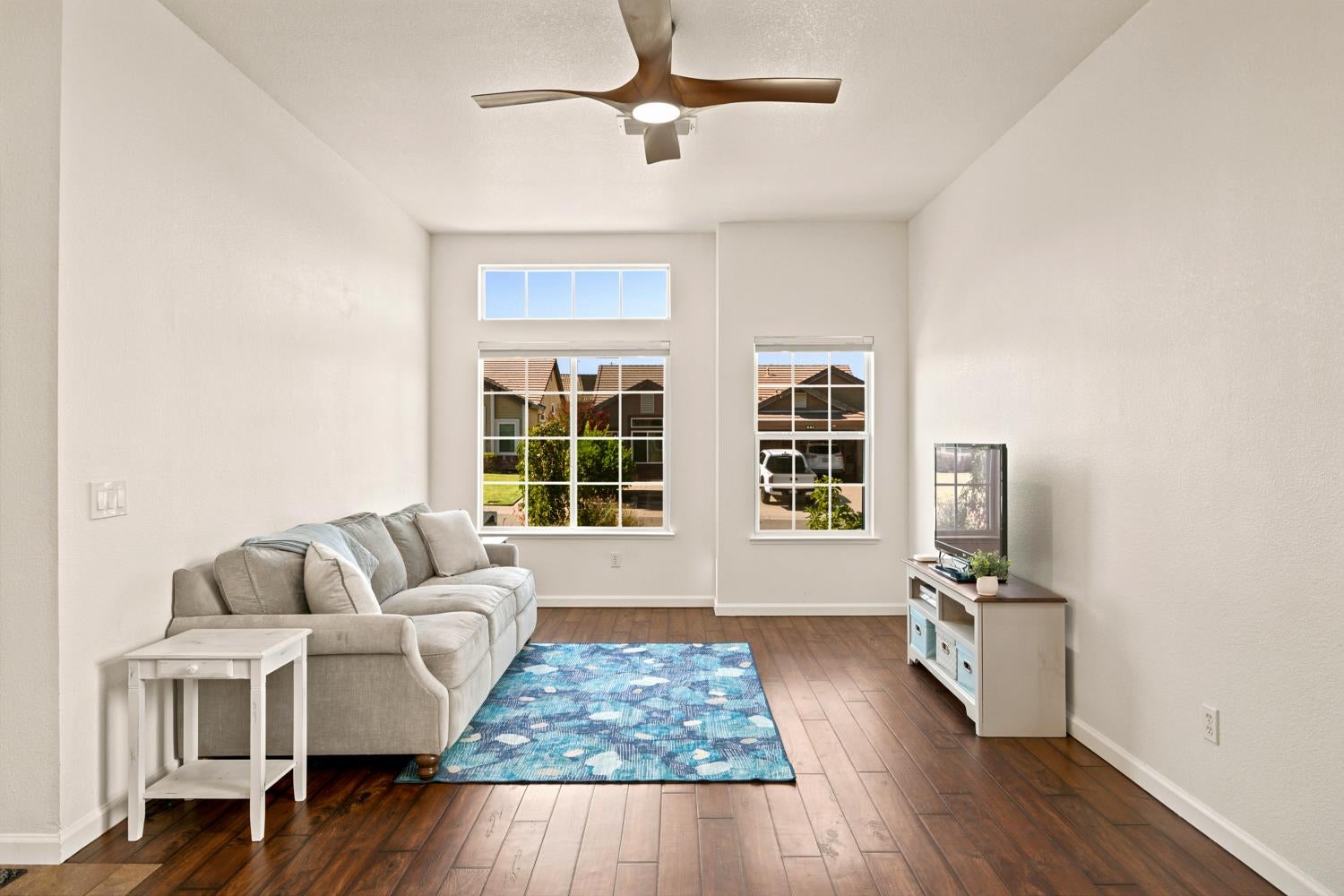 5112 Homeland Court