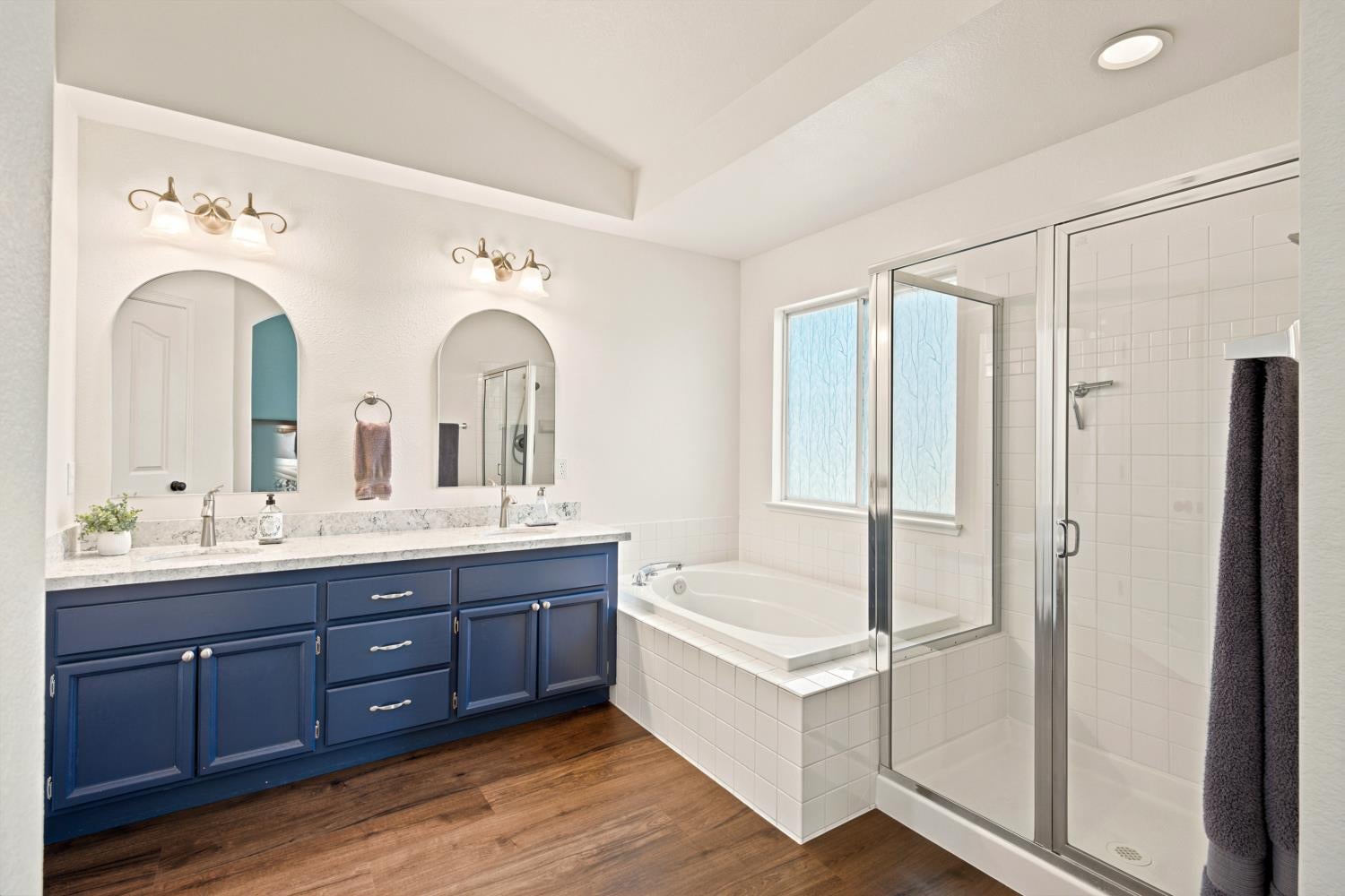 5112 Homeland Court