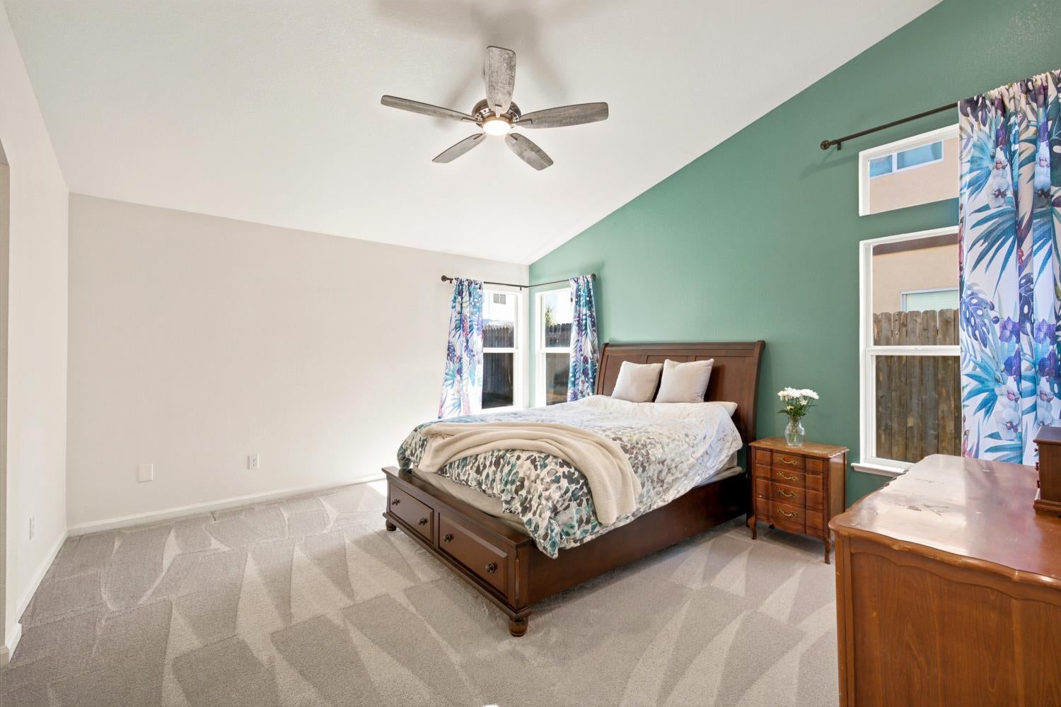 5112 Homeland Court