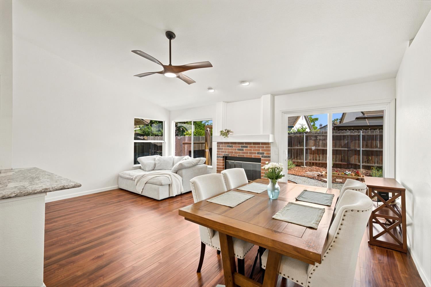 5112 Homeland Court