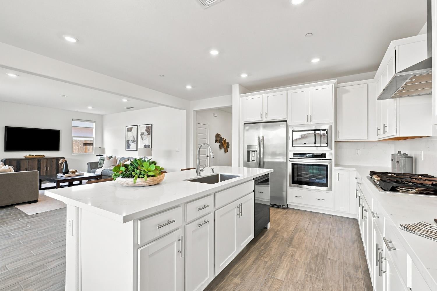 12676 Toucan Circle