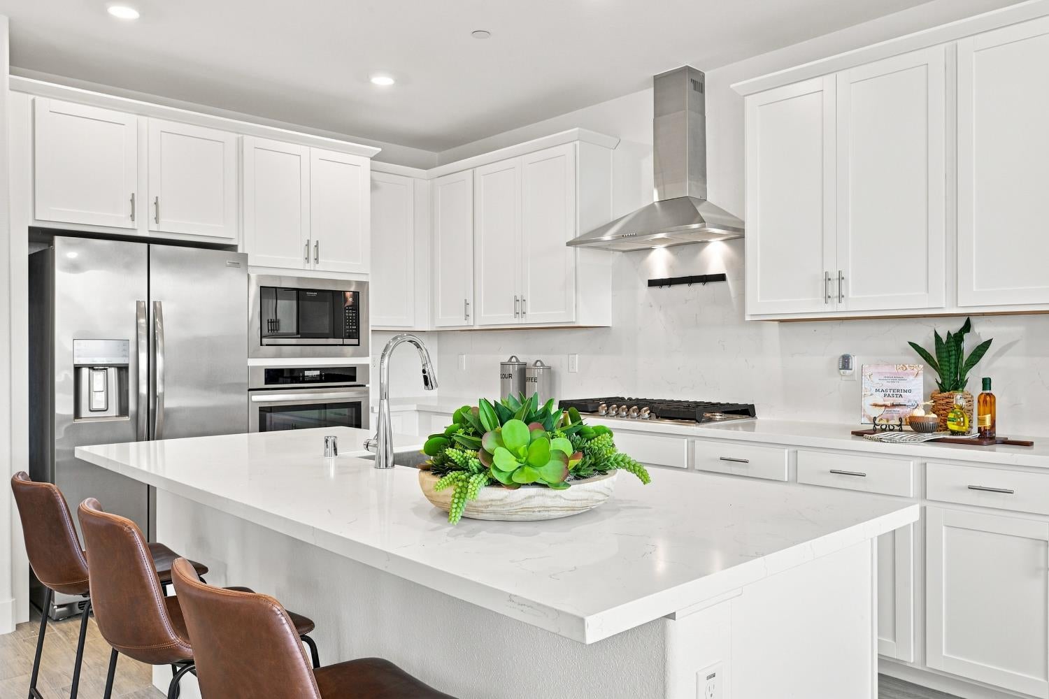 12676 Toucan Circle