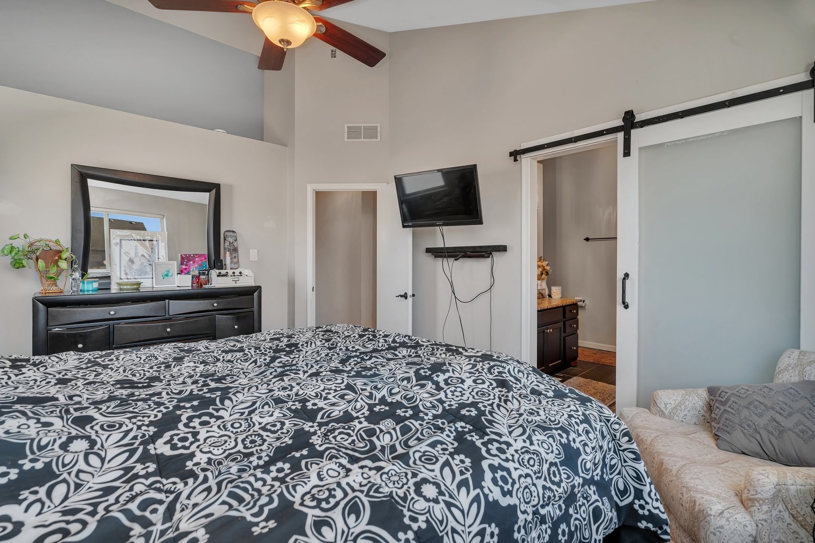 26330 W Bayberry Court