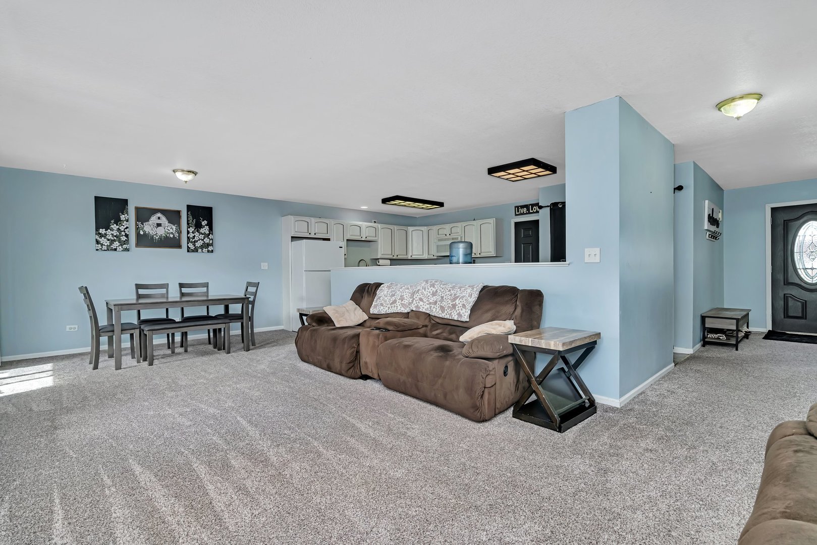 2685 E Border Street